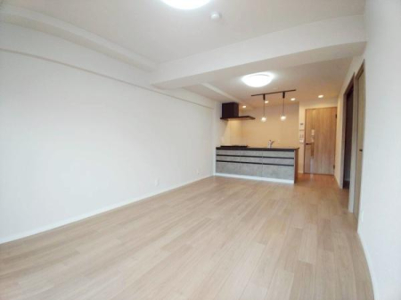 ���{�����s��]����2���ڂ̒��Ã}���V�����̃��r���O