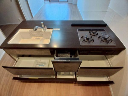 ���{�����s��]����2���ڂ̒��Ã}���V�����̃L�b�`��