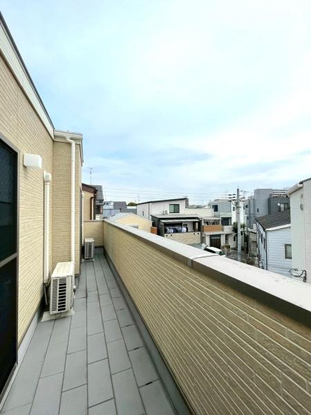 ���{���s����搶�쐼4���ڂ̒��È�ˌ��Ẵo���R�j�[