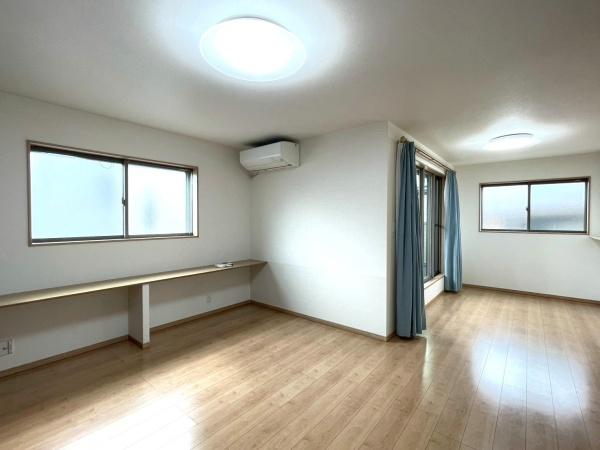 ���{���s����搶�쐼4���ڂ̒��È�ˌ��Ẵ��r���O