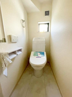 ���{�L���s����2���ڂ̐V�z��ˌ��Ẵg�C��