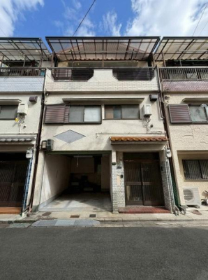 ���{�����s��c�㒬1���ڂ̒��È�ˌ��Ă̌��n�O�ώʐ^