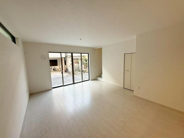 ���{�����s�ʋ�����1���ڂ̐V�z��ˌ��Ẵ��r���O