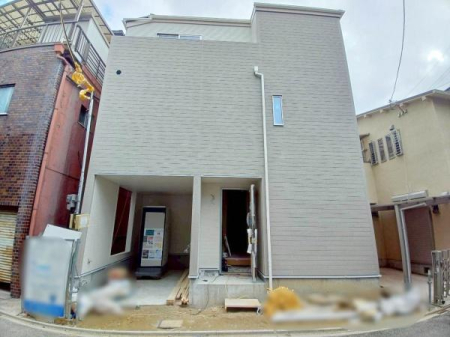 ���{�����s�V�r����3���ڂ̐V�z��ˌ��Ă̌��n�O�ώʐ^