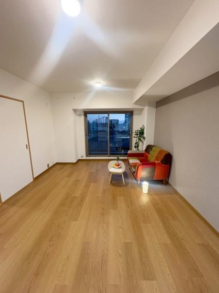 ���{�Q����s�r�c�k���̒��Ã}���V�����̃��r���O