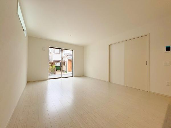 ���{�����s�ʋ�����1���ڂ̐V�z��ˌ��Ẵ��r���O