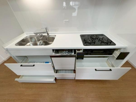 ���{�����s�F��5���ڂ̒��Ã}���V�����̃L�b�`��