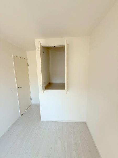 ���{�����s�H����5���ڂ̐V�z��ˌ��Ă̎��[