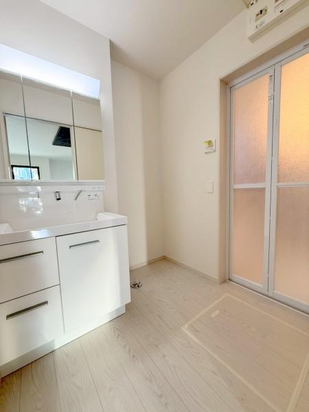 ���{�����s�H����5���ڂ̐V�z��ˌ��Ă̐��ʑ�E���ʏ�