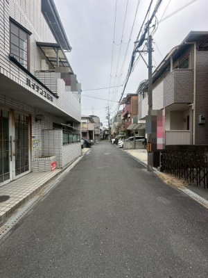 ���{�Q����s�ΒÓ����̓y�n�̑O�ʓ��H�܂ތ��n�ʐ^