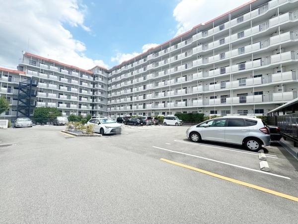 ���{�L���s���΋u3���ڂ̒��Ã}���V�����̌��n�O�ώʐ^