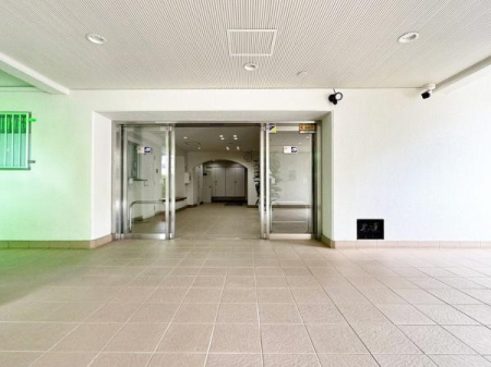 ���{�L���s���΋u3���ڂ̒��Ã}���V�����̂��̑����p��