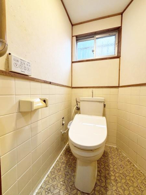 ���{�L���s�F�쒬3���ڂ̒��È�ˌ��Ẵg�C��