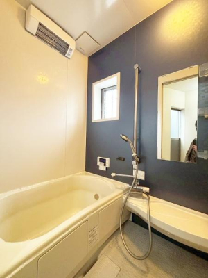 ���{�L���s�F�쒬3���ڂ̒��È�ˌ��Ă̗���