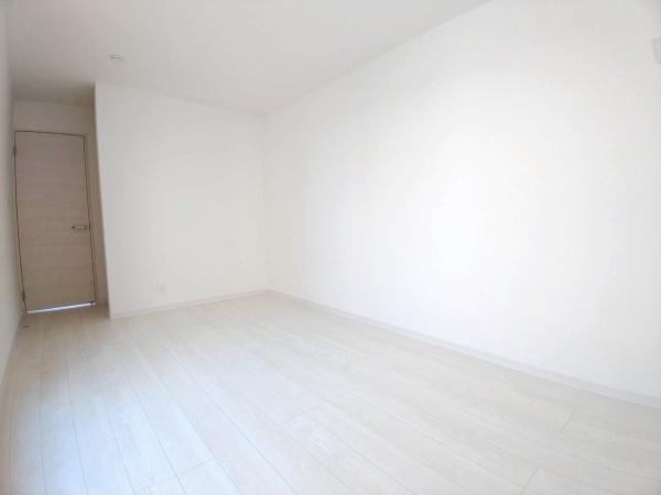 ���{�����s�H����1���ڂ̐V�z��ˌ��Ă̗m��