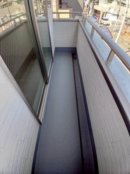 ���{�����s�H����1���ڂ̐V�z��ˌ��Ẵo���R�j�[