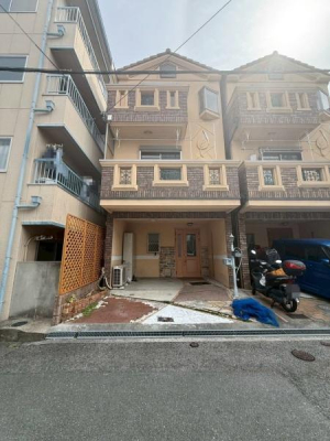 ���{�Q����s���ؒ��̒��È�ˌ��Ă̌��n�O�ώʐ^