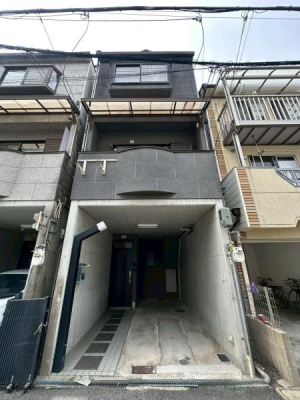 ���{�Q����s�Β��̒��È�ˌ��Ă̒��ԏ�