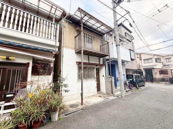 ���{�L���s壒r����1���ڂ̒��È�ˌ��Ă̑O�ʓ��H�܂ތ��n�ʐ^