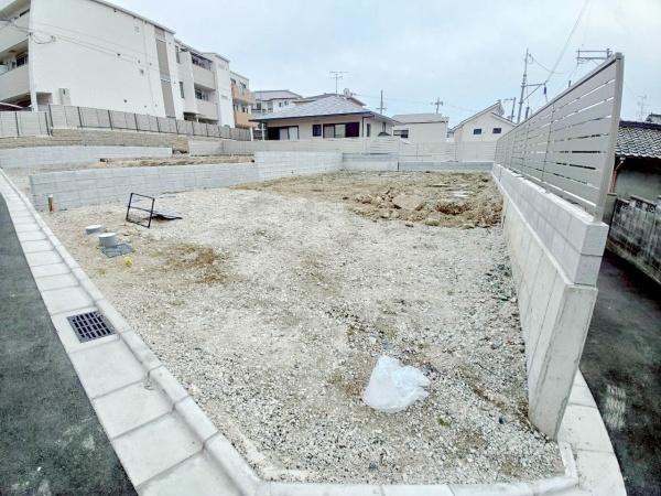 ���{�����s���ΐؒ�5���ڂ̐V�z��ˌ��Ă̂��̑����n