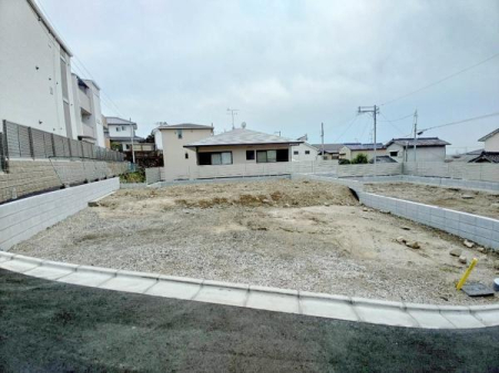 ���{�����s���ΐؒ�5���ڂ̐V�z��ˌ��Ă̌��n�O�ώʐ^