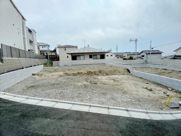 ���{�����s���ΐؒ�5���ڂ̐V�z��ˌ��Ă̌��n�O�ώʐ^