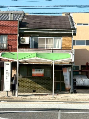 ���{���s����揟�R�k1���ڂ̒��Ãe���X�n�E�X�̌��n�O�ώʐ^