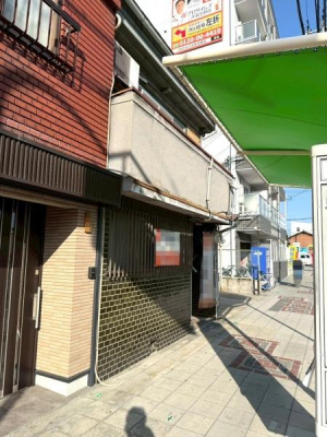 ���{���s����揟�R�k1���ڂ̒��Ãe���X�n�E�X�̂��̑����n