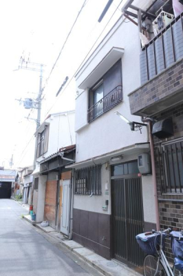 ���{���s����搶�쓌2���ڂ̒��È�ˌ��Ă̂��̑����n