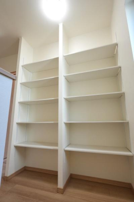 ���{�L���s���L����3���ڂ̒��È�ˌ��Ă̎��[