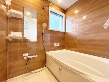 ���Ɍ����{�s���R��2���ڂ̒��Ã}���V�����̗���