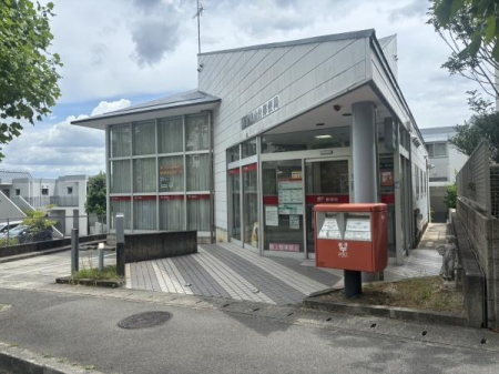 ���Ɍ����{�s���R��2���ڂ̒��Ã}���V�����̎��ӊ�