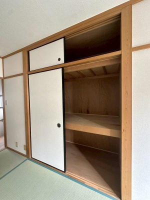 ���{�Q����s�_��5���ڂ̒��È�ˌ��Ă̎��[