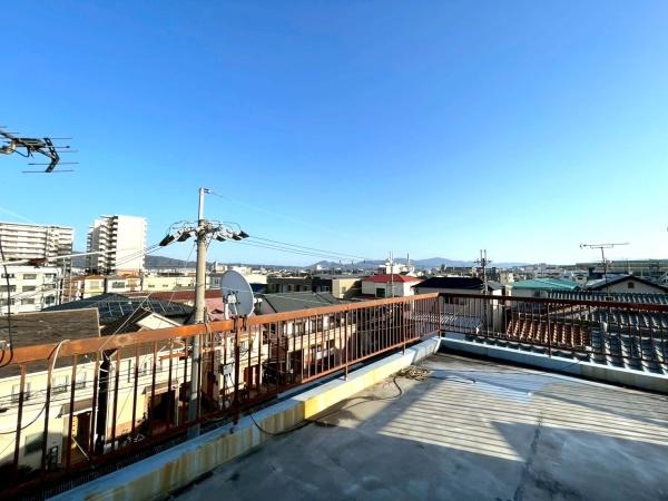 ���{���s����撷�g�Z��3���ڂ̒��È�ˌ��Ẵo���R�j�[