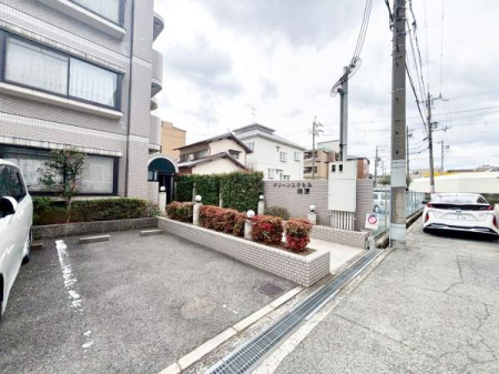 ���{�L���s�Č���2���ڂ̒��Ã}���V�����̂��̑����n