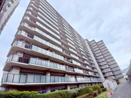 ���{�����s���[7���ڂ̒��Ã}���V�����̌��n�O�ώʐ^