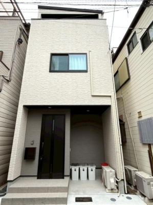 ���{���s�����ߋ�4���ڂ̐V�z��ˌ��Ă̌��n�O�ώʐ^