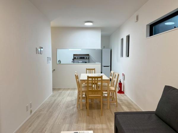 ���{���s�����ߋ�4���ڂ̐V�z��ˌ��Ẵ��r���O