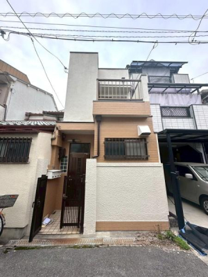 ���{���s���Z�g�擒��4���ڂ̒��Ãe���X�n�E�X�̌��n�O�ώʐ^