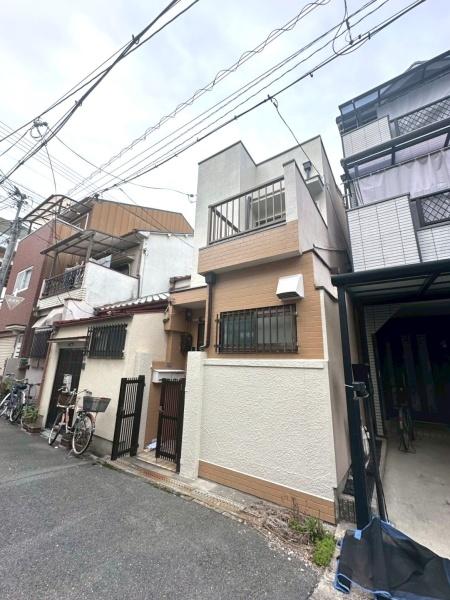 ���{���s���Z�g�擒��4���ڂ̒��Ãe���X�n�E�X�̂��̑����n