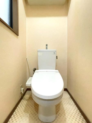 ���{���s�����F��4���ڂ̒��È�ˌ��Ẵg�C��