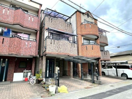 ���{���s�����F��4���ڂ̒��È�ˌ��Ă̒��ԏ�