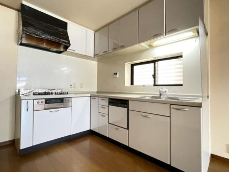 ���{���s�����F��4���ڂ̒��È�ˌ��ẴL�b�`��