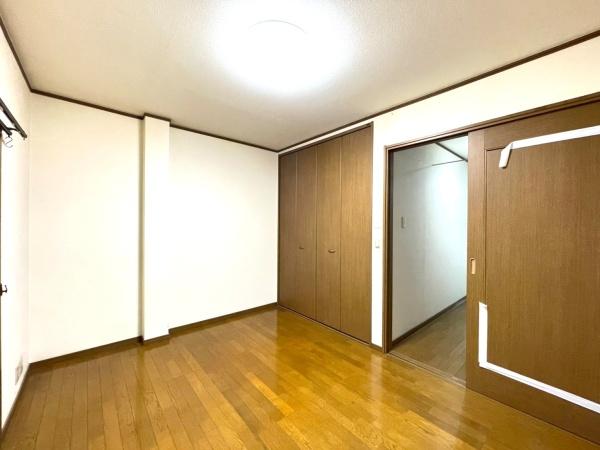 ���{���s�����F��4���ڂ̒��È�ˌ��Ă̗m��