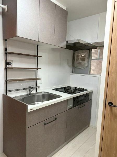 ���{���s����撆�쓌2���ڂ̒��Ã}���V�����̃L�b�`��