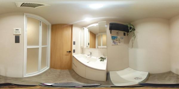 ���{���s�����V��2���� 2-2�̒��Ã}���V�����̐��ʑ�E���ʏ�