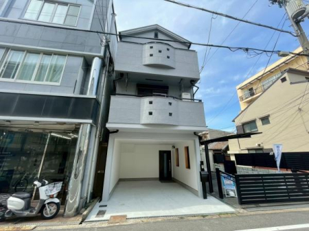 ���{���s�����\�O��4���ڂ̒��È�ˌ��Ă̌��n�O�ώʐ^