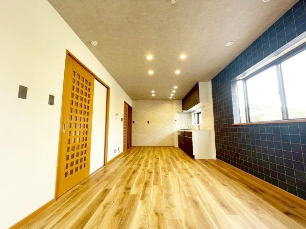 ���{���s�����\�O��4���ڂ̒��È�ˌ��Ẵ��r���O