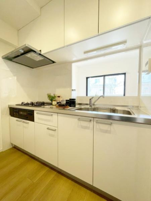 ���{���s��������4���ڂ̒��Ã}���V�����̃L�b�`��