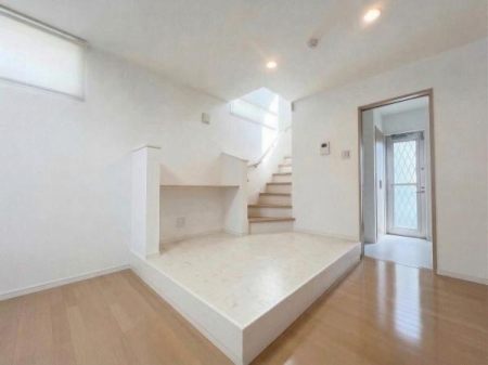 ���{�����s�r����1���ڂ̒��È�ˌ��Ẵ��r���O